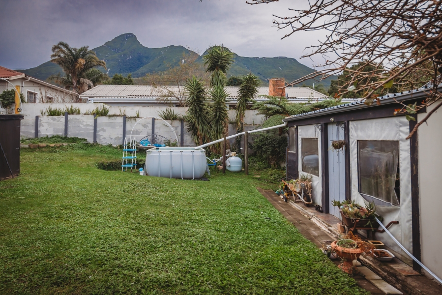 3 Bedroom Property for Sale in Denneoord Western Cape
